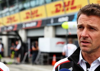 smedley hekelt absolute onzin van online f1 fans