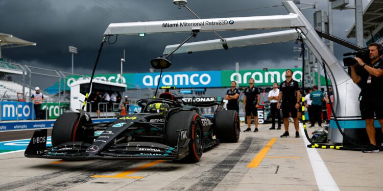starttijd gp miami vervroegd wegens dreigend noodw