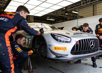 technisch drama kost verstappen racing zekere zege