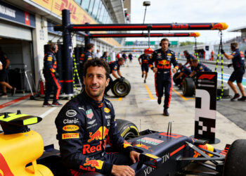 tien jaar na dato de dag dat red bull ricciardos m