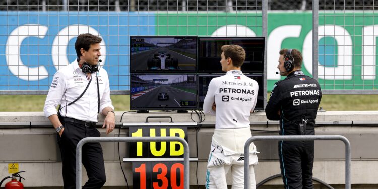 titelstrijd mercedes escaleert wolff moet dringend