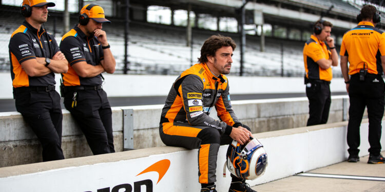 vandaag 7 jaar geleden alonsos dramatische indy 50