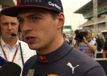 verstappen dreigt met f1 vertrek om motorregels 20