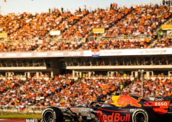verstappen effect nurburgring breekt historisch be