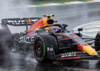 verstappen noemt chaotische zege in brazilie 2024