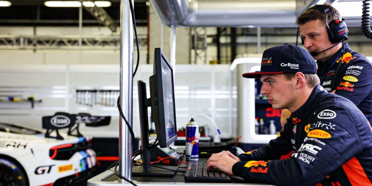 verstappen onthult unieke slaapstrategie voor 24u
