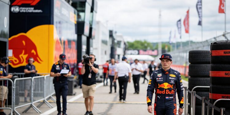 verstappen optimistischer over f1 toekomst hamilto