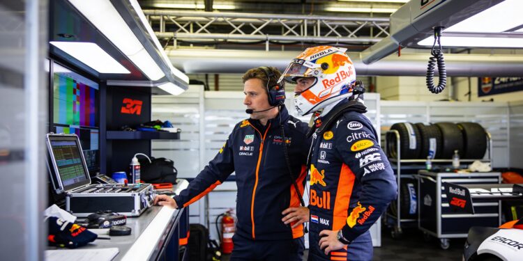 Verstappen voor unieke uitdaging: F1-regels gelden niet op Nürburgring 1 verstappen voor unieke uitdaging f1 regels gelden