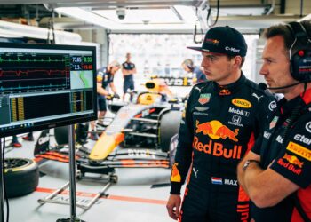 verstappen worstelt in montreal mijn voeten vlogen