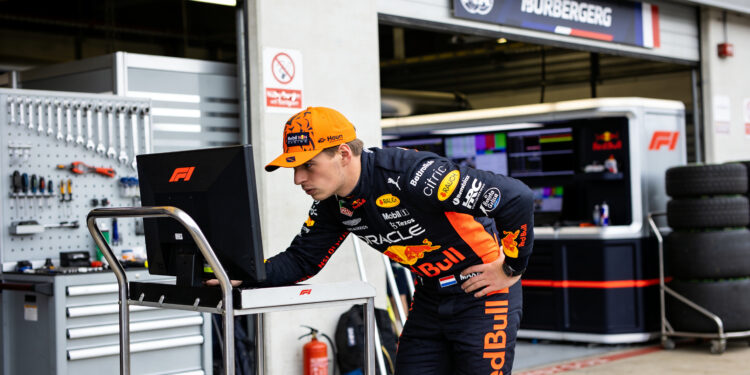 Verstappen zint op wraak na drama in Nürburgring 24 Uur 1 verstappen zint op wraak na drama in nurburgring 2