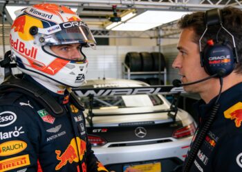 verstappen zorgt voor unieke uitverkochte 24 uur v