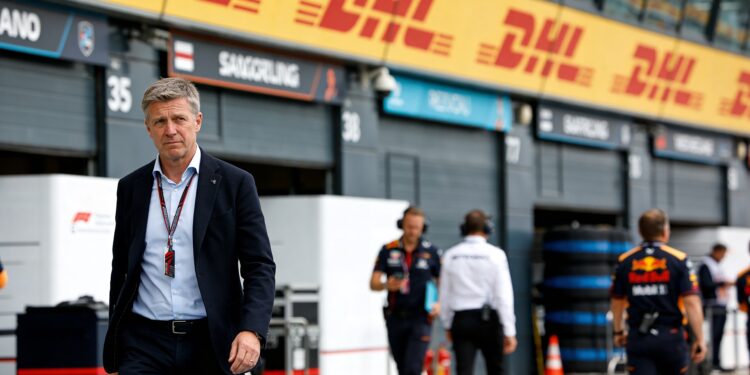 Voormalig Red Bull-teambaas Horner weer beschikbaar voor F1-teams 1 voormalig red bull teambaas horner weer beschikbaa