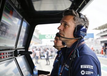 vowles ziet progressie williams ondanks tegenvalle