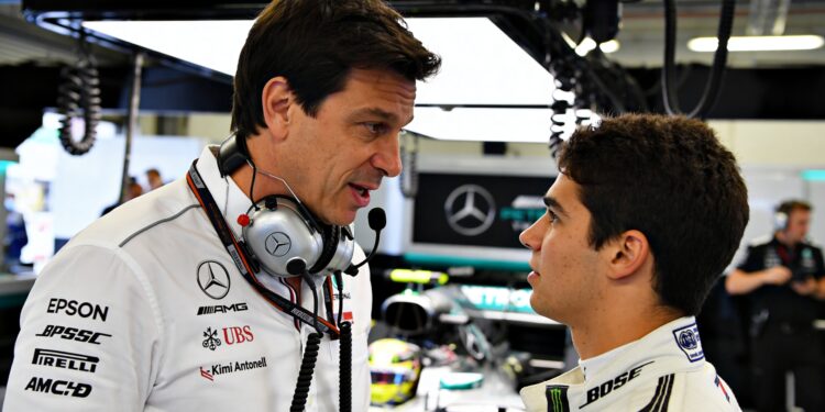 wolff waarschuwt antonelli voor druk na derde f1 z
