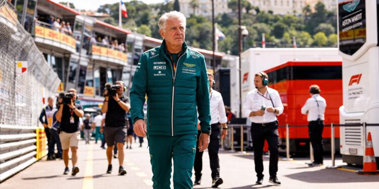 Adrian Newey keert terug in F1-paddock voor GP van Monaco 1 adrian newey keert terug in f1 paddock voor gp van