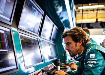 alonso haalt uit slechtste f1 autos ooit in monaco
