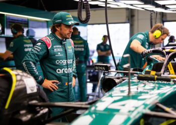 alonso start thuisrace vanuit pitlane na motorwiss