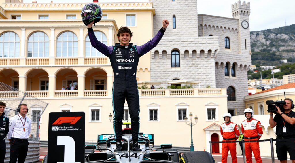 antonelli domineert in monaco en behaalt eerste f1