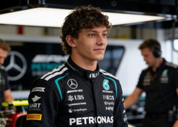 antonellis dominantie en mercedes duel centraal in