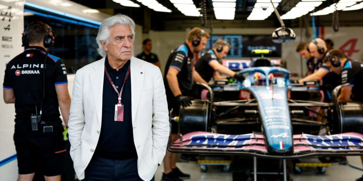 briatore opent deur voor horner bij alpine na vert