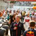 brundle botst met security in monaco en gaat viraa
