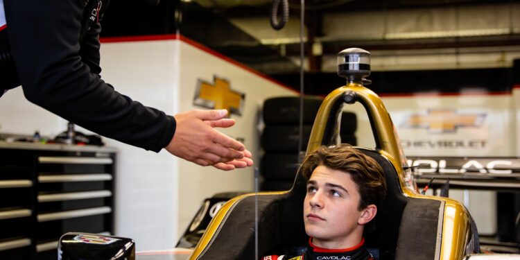 colton herta maakt f1 debuut voor cadillac in span