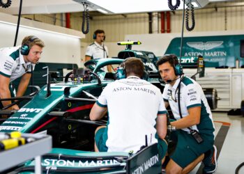 de la rosa aston martin chassis op zijn best vijfd