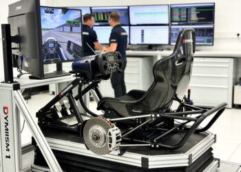 dynisma de britse simulatorgigant die de f1 grid d