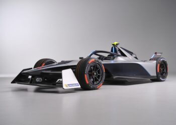f1 25 brengt 2026 seizoen tot leven met grote upda