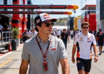 f1 regie blundert motogp legende marquez met pensi