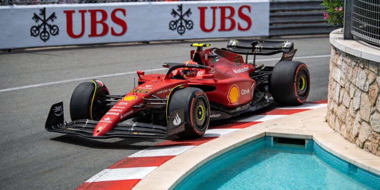 Ferrari daagt dominante Mercedes uit voor pole in Monaco 1 ferrari daagt dominante mercedes uit voor pole in