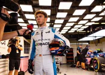 fia herstelt podium gasly paddock barcelona op sch