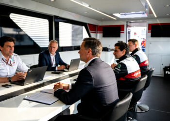 fia zet druk voor akkoord over f1 motorregels van