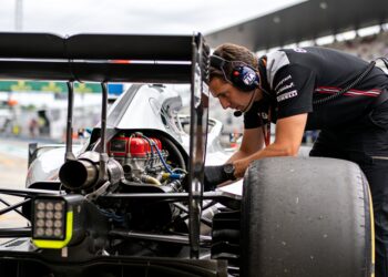 formule 1 overweegt kortere races door nieuwe moto