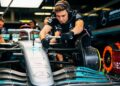 fout met gereedschap bij pitstop hinderde russell