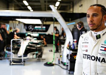hamilton erft dnf vloek na uitvalbeurt leclerc in