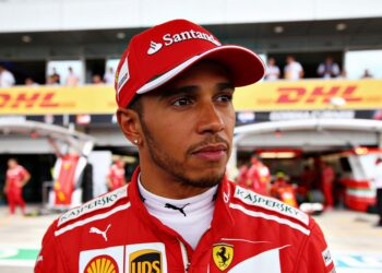 hamilton klimt naar p2 en daagt dominante antonell