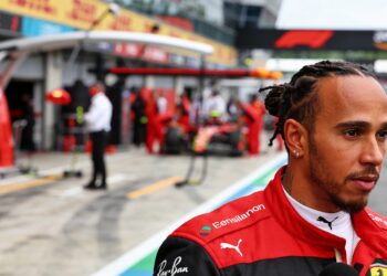 hamilton onthult blessures speelden rol in zwaar f
