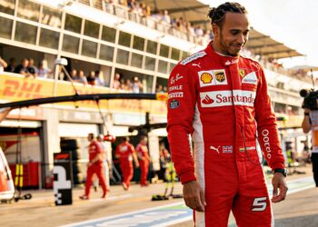 hamilton openhartig over zware start en ommekeer b