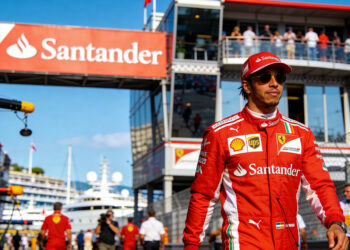 hamilton over monaco ferrari heeft het te kloppen
