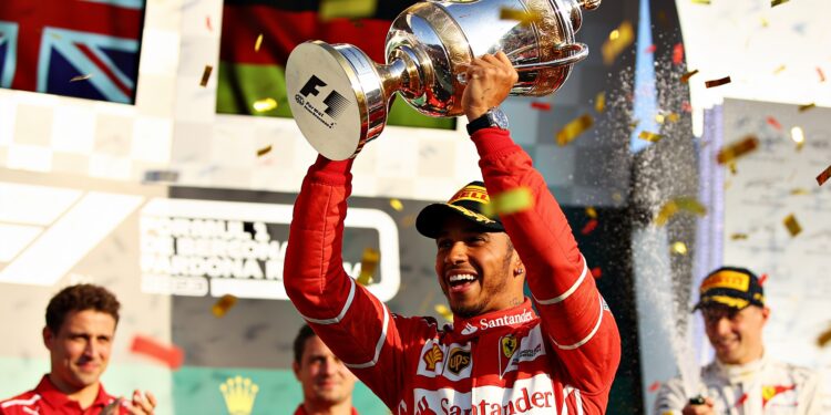 Hamilton pakt in Spanje eerste zege voor Ferrari 1 hamilton pakt in spanje eerste zege voor ferrari