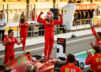 hamilton slaat terug met eerste ferrari zege na el