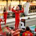 Hamilton slaat terug met eerste Ferrari-zege na Elkann-kritiek 2 hamilton slaat terug met eerste ferrari zege na el