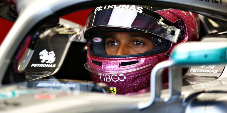 hamilton verrast in monaco met opvallende roze gli