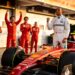 hamilton wint in spanje na late uitvalbeurt van an