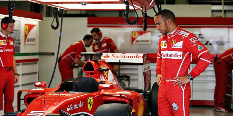 Hamilton ziet na zwaar debuutjaar vruchten van Ferrari-werk 1 hamilton ziet na zwaar debuutjaar vruchten van fer