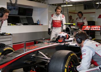 hulkenberg valt uit na bizarre inslag grind active