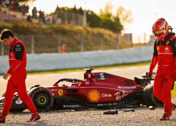 italiaanse media hard voor leclerc na droomzege ha