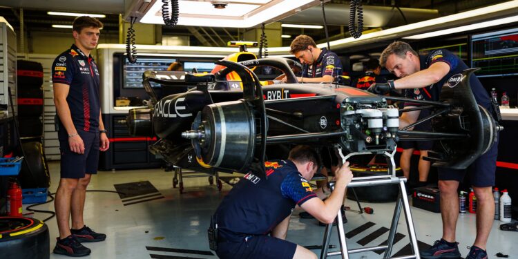 lawson vijfde in monaco na pre race drama met auto