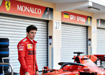 leclerc verklaart crash die polepositie in monaco
